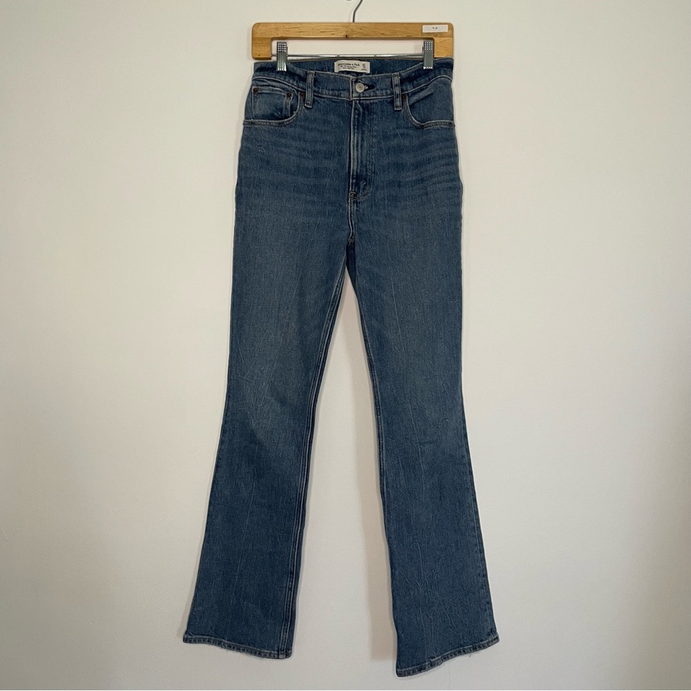 Abercrombie & Fitch 70s Vintage Flare ultra high rise jeans size 27 4
